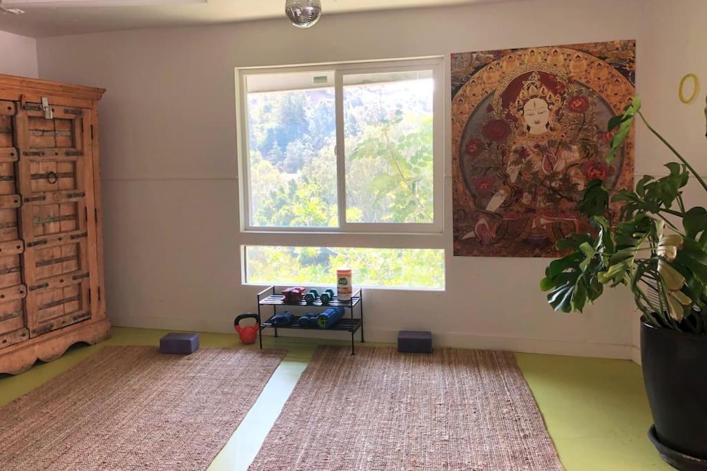 Stunning Hollywood Midcentury Modern-Views-Best Location! ロサンゼルス エクステリア 写真